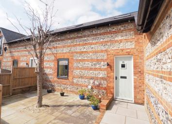 Cottage For Sale in Salisbury