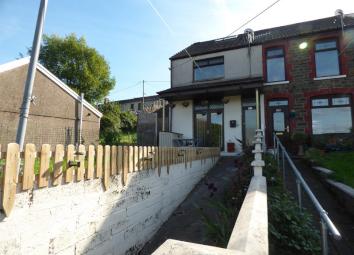 End terrace house To Rent in Maesteg