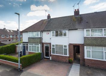 Terraced house For Sale in Crewe