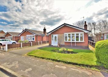 Detached bungalow For Sale in Poulton-Le-Fylde