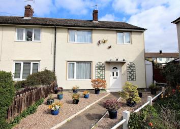 End terrace house For Sale in Rugby