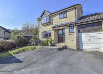 Detached house For Sale in Dursley