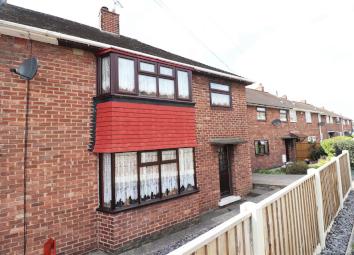 Semi-detached house For Sale in Chesterfield
