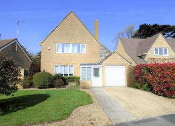 Detached house For Sale in Cirencester