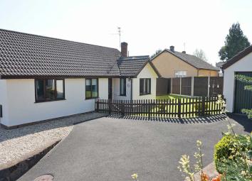 Detached bungalow For Sale in Tiverton