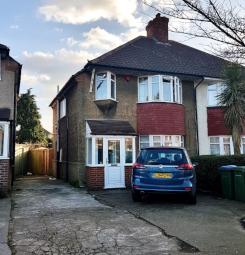 Semi-detached house For Sale in London