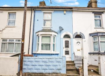 Terraced house For Sale in Gillingham