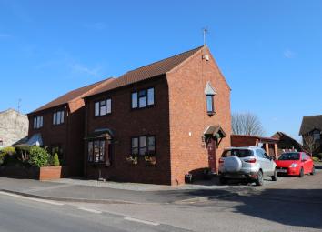 Detached house For Sale in Brough