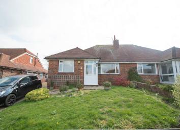 Semi-detached bungalow For Sale in Eastbourne