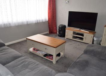 Flat For Sale in Rochester
