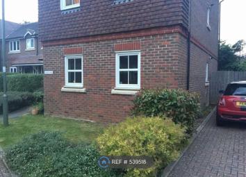 Flat To Rent in Godalming