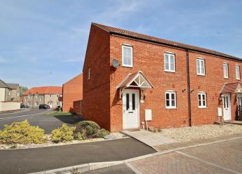 End terrace house For Sale in Glastonbury