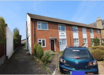 Maisonette For Sale in Sutton