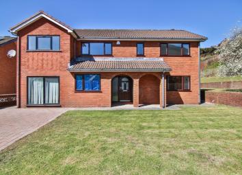 Detached house For Sale in Aberdare