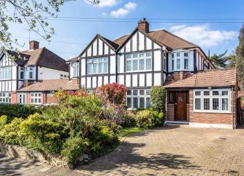 Semi-detached house For Sale in Chigwell
