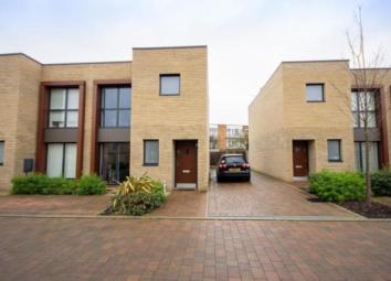 Semi-detached house For Sale in Cambridge