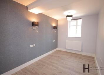 Flat To Rent in Hornchurch