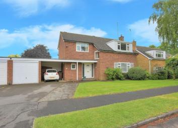 Detached house For Sale in St.albans