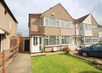 End terrace house For Sale in Sidcup