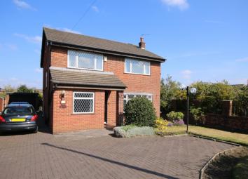 Detached house For Sale in Southport