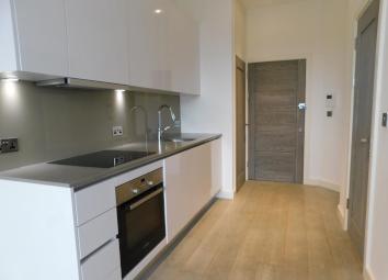 Flat To Rent in Slough