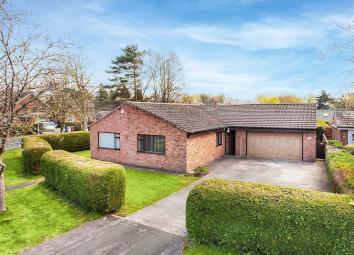 Bungalow For Sale in Congleton