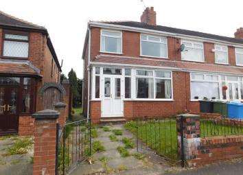 Semi-detached house For Sale in Oldham