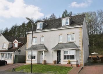 4 Bedroom Town house for sale