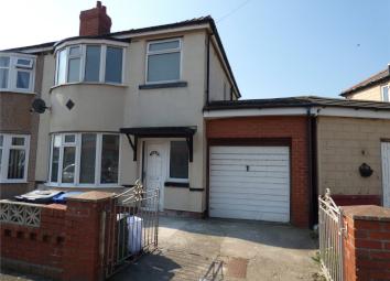 Semi-detached house To Rent in Thornton-Cleveleys