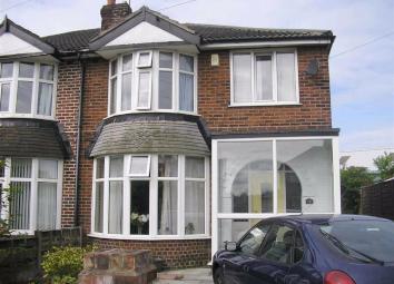 Semi-detached house To Rent in Bury