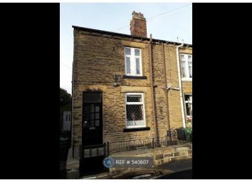 Terraced house To Rent in Batley