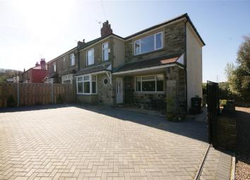 Semi-detached house For Sale in Brighouse