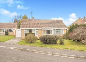 Detached bungalow For Sale in Warminster