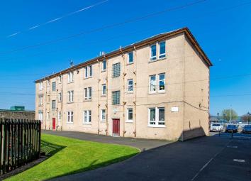 Flat For Sale in Port Glasgow