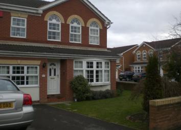 Detached house To Rent in Wakefield