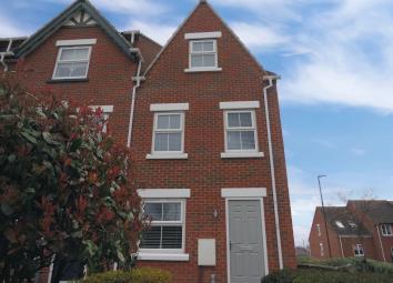 Town house For Sale in Ilkeston