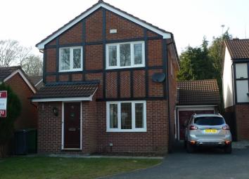 Detached house To Rent in Bolton