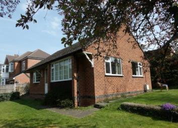 Bungalow For Sale in Derby