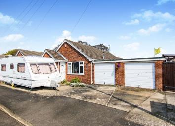 Bungalow For Sale in Lincoln