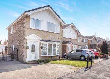 Detached house For Sale in Pudsey