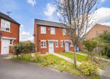 Semi-detached house For Sale in Mansfield