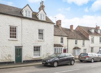 Cottage For Sale in Faringdon