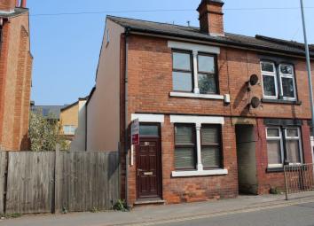 Terraced house To Rent in Loughborough