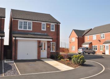 Detached house For Sale in Stalybridge