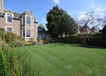 Semi-detached house For Sale in Crieff