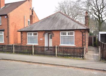 Detached bungalow For Sale in Ripley