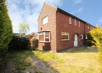Terraced house For Sale in Chorley