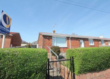 Semi-detached bungalow For Sale in Barry