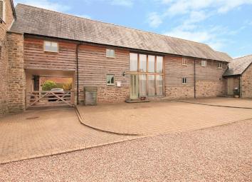 Barn conversion For Sale in Hereford