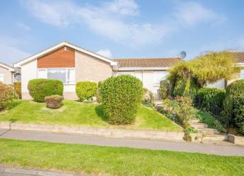 Detached bungalow For Sale in Dunfermline